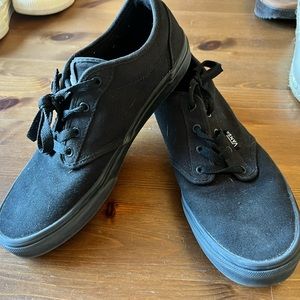 Black on black vans sz 6